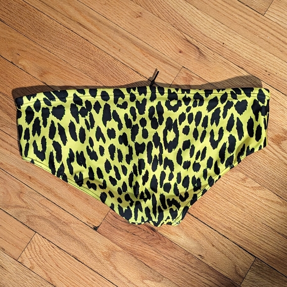 Lockwood51 XL Men's Swim Brief - Yellow and Black Leopard - Perfect Condition - Picture 6 of 10